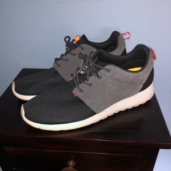 Nike Roche Run - Picture 3 of 5